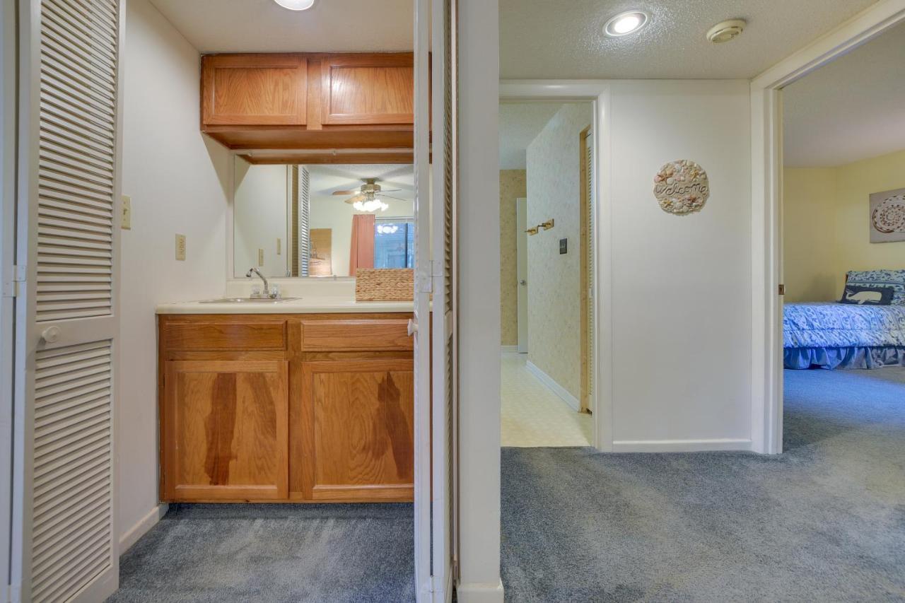 With Perks - Walk To Myrtle Beach! Apartment *