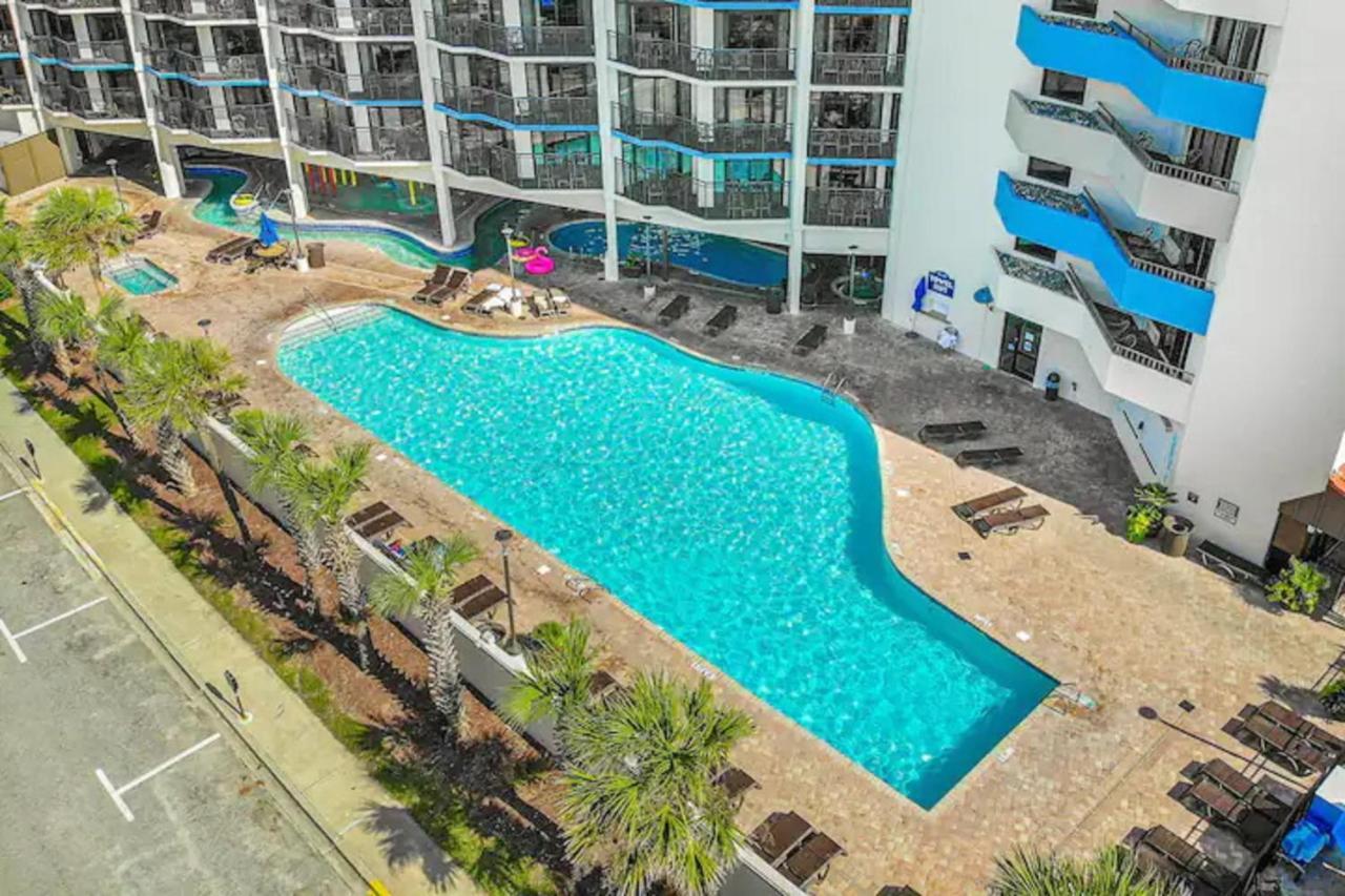 Apartment New ! Unique Oceanfront At Ocean Reef Resort-free Parking - Amazing Pools *