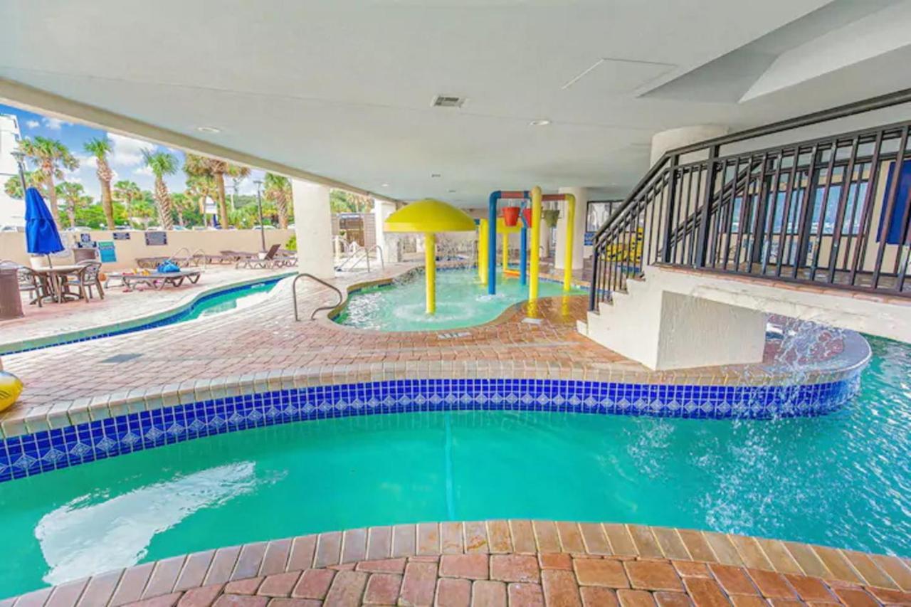 Apartment New ! Unique Oceanfront At Ocean Reef Resort-free Parking - Amazing Pools