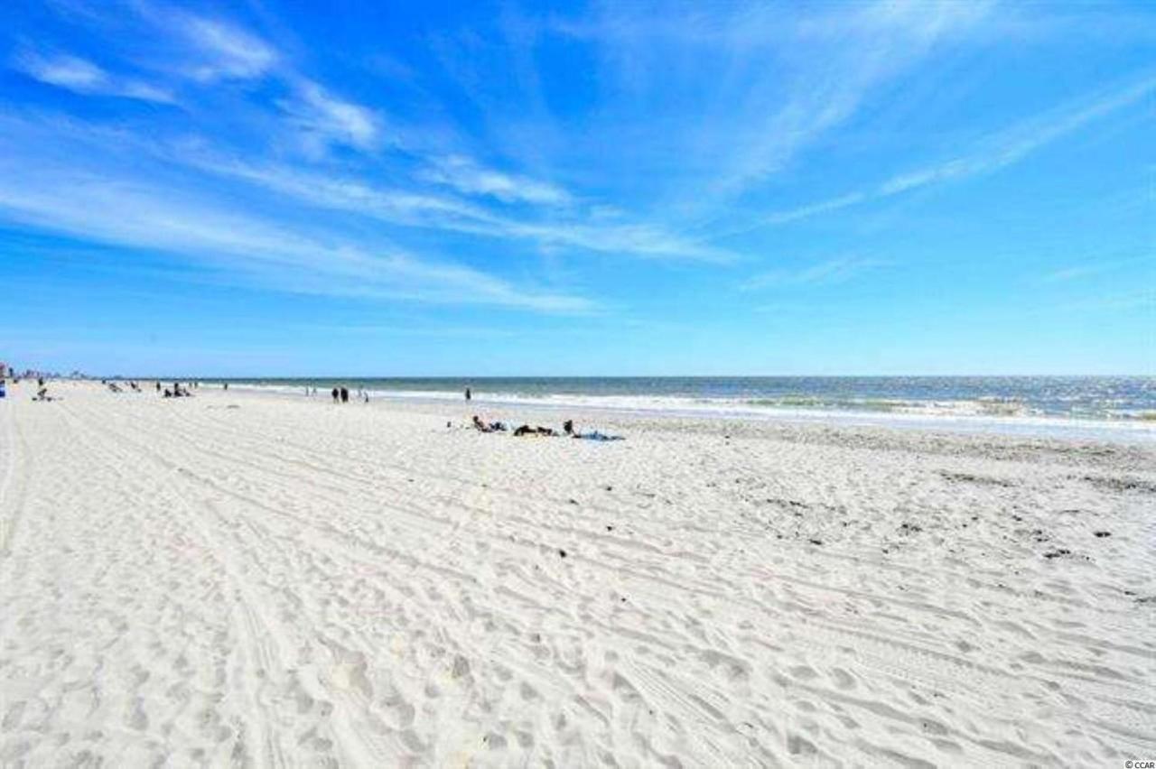 Apartment Breathtaking 2br W Floor-to-ceiling Windows Overlooking Ocean