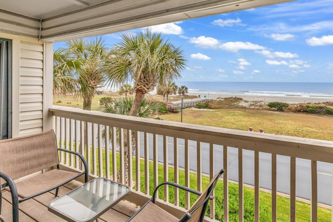 Walking Distance To The Ocean Forest Apartment