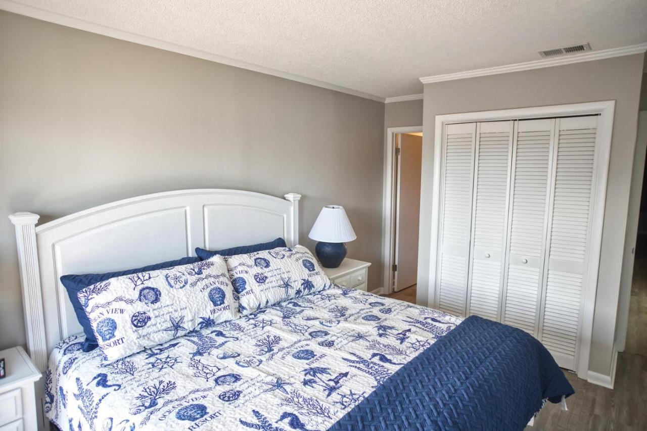 Apartment Tilghman And Racquet Club 320