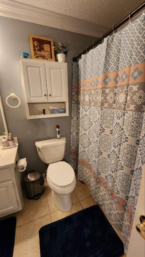 Unique 2 Bedroom / 2 Bath In Myrtle