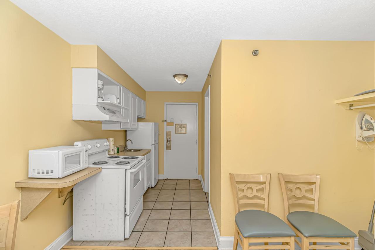 Beautiful Ocean View Condo! Perfect For 2-4 Guests! Sea Mist 50505 * Myrtle Beach