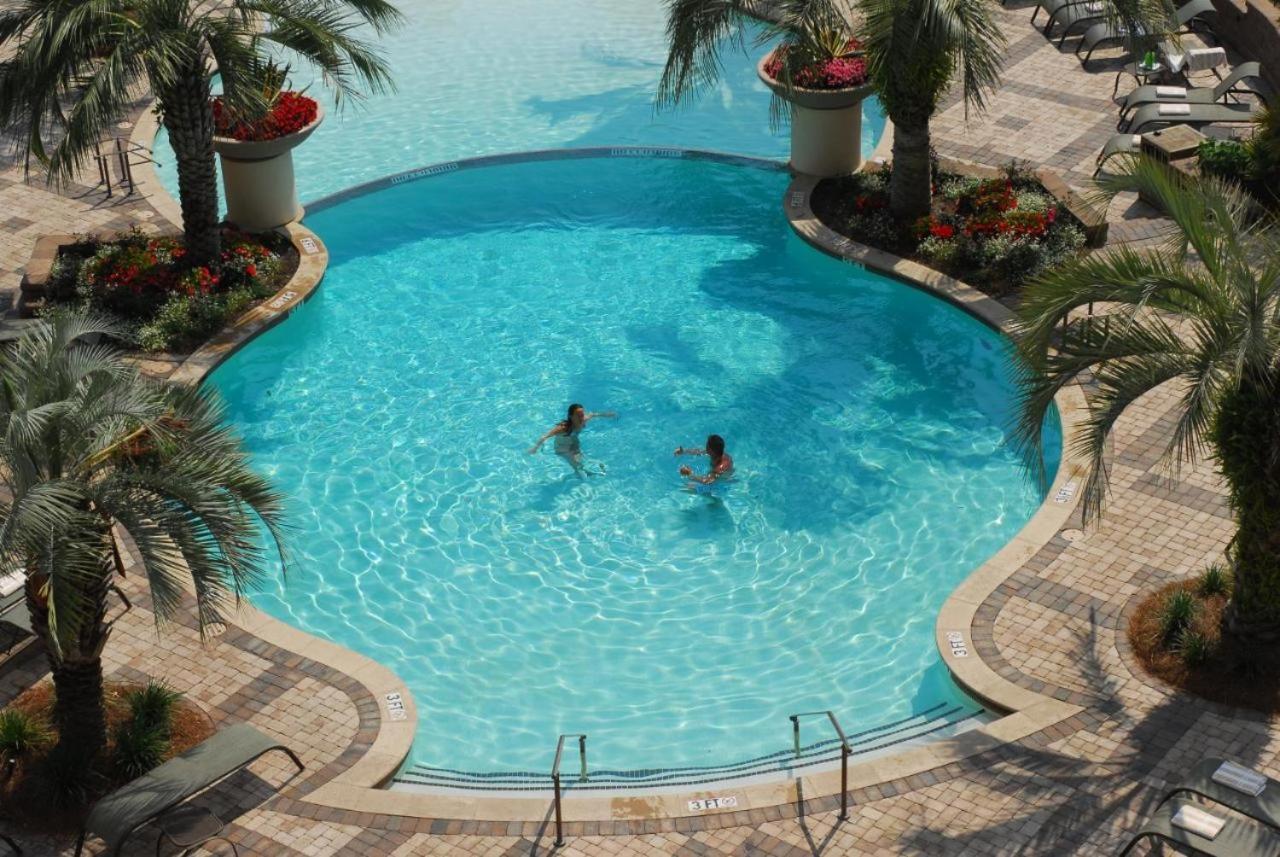 Luxury 2 Bedroom Waterfront Mi 7th Floor Apartment *