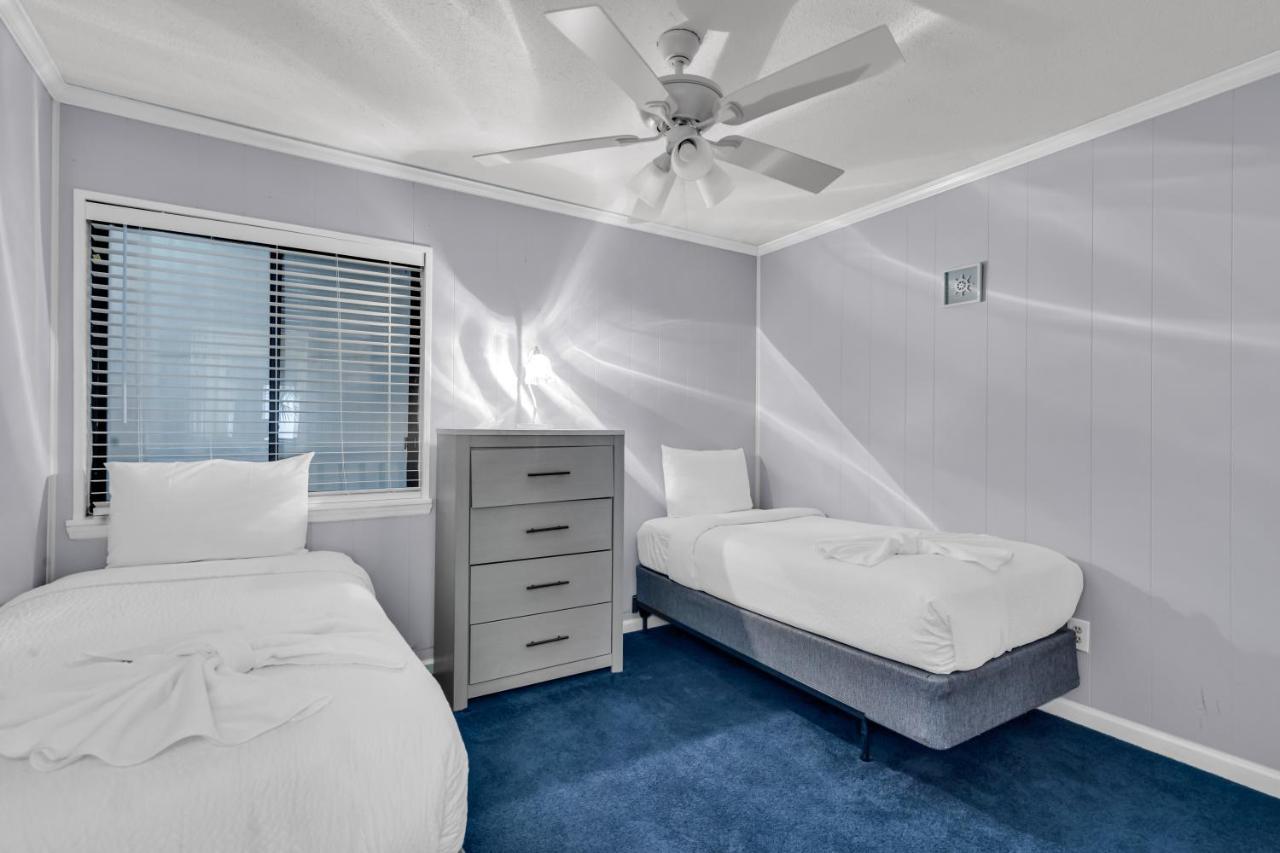 Walking Distance To The Ocean Forest Apartment *