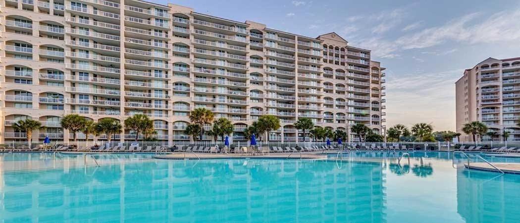 Barefoot N Tower 509 Apartment