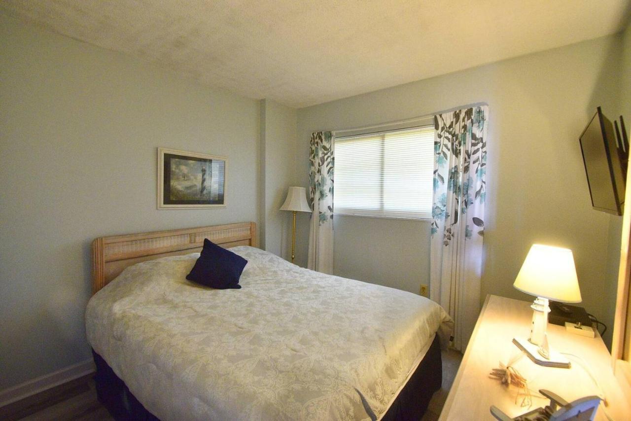 Apartment Shoreham Towers I 6c Myrtle Beach