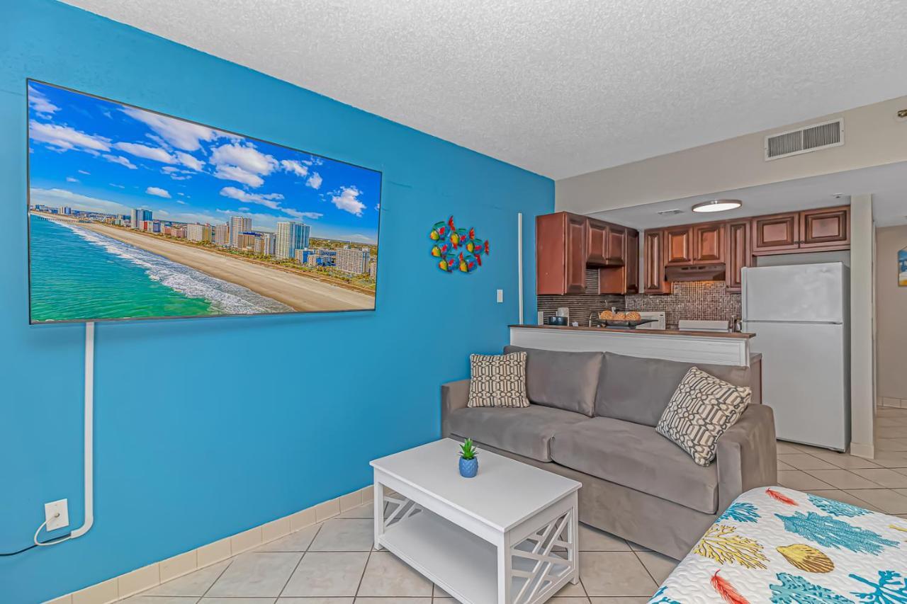 Ocean Front With Panoramic Views! Palace 1001 Apartment