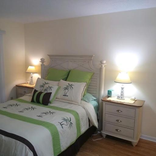 Dunes Point Apartment