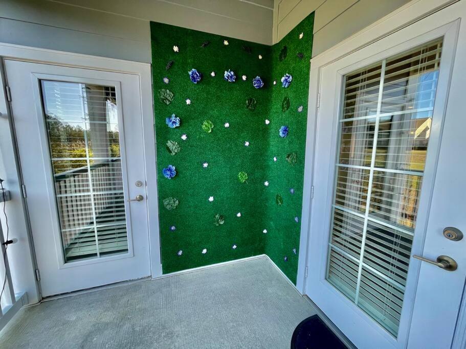 Apartment Family Getaway 10 Mins From Ocean