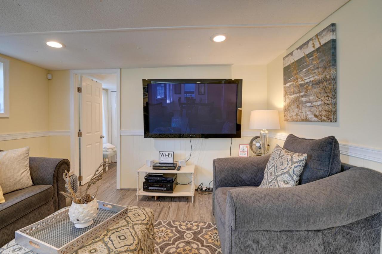 Surfside With Pool Access Walk To Beach! Holiday home