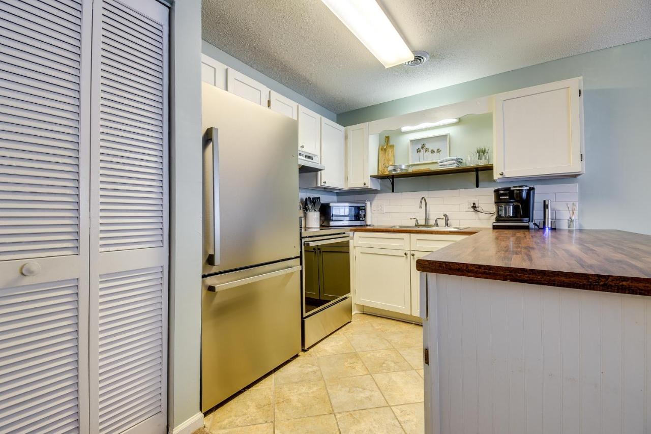 Apartment Surfside Vacation With Outdoor Pool *