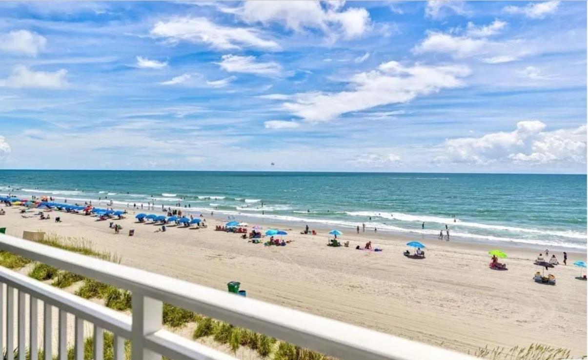 Stunning Oceanfront Condo! Perfect For 4 Guests! Sea Mist 20409 Holiday home