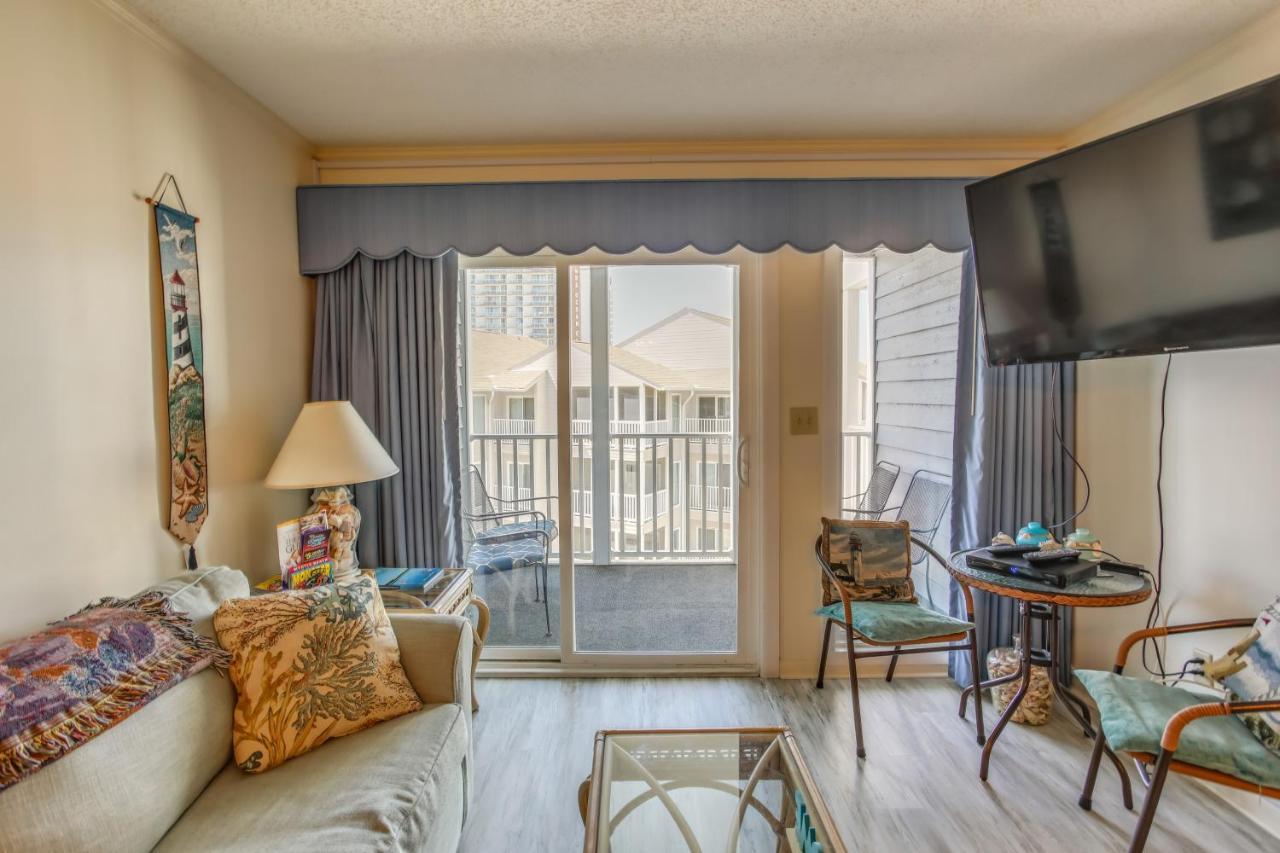 Apartment With Pool And Access About 1 Mi To Pier! *
