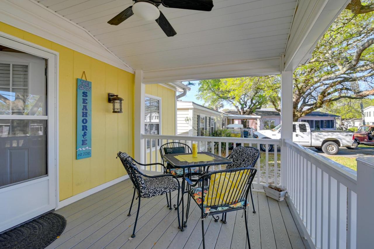 Holiday home Surfside With Pool Access Walk To Beach! *