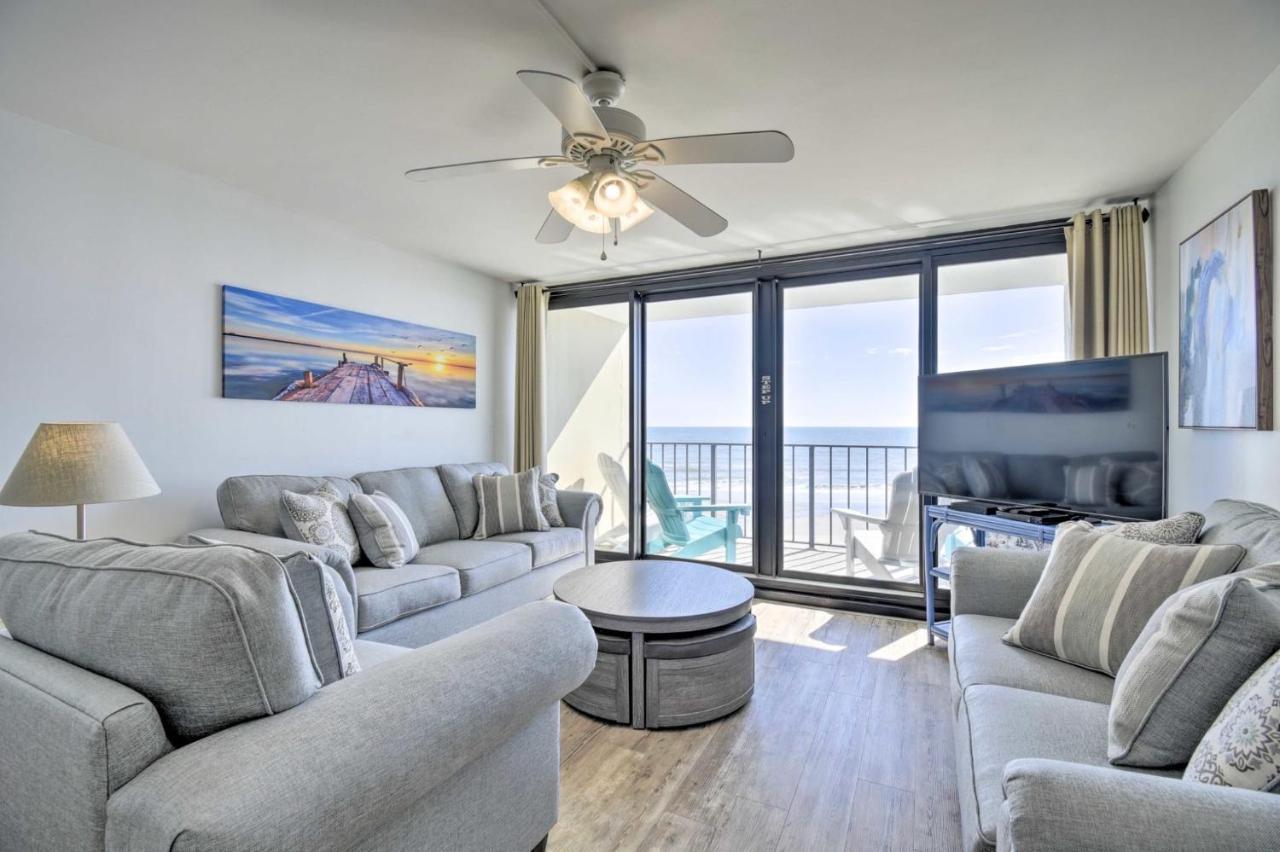 Oceanfront Oasis W/ Pool, Steps From Beach! Apartment Myrtle Beach