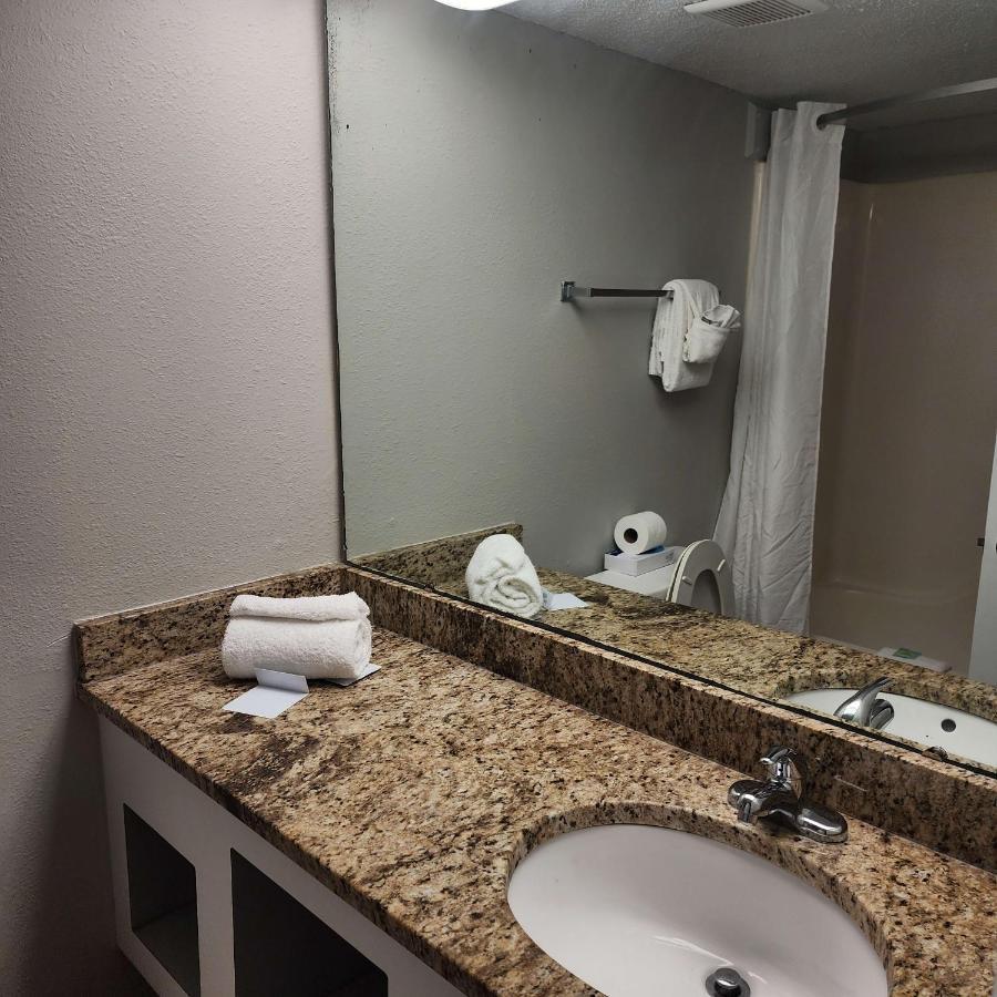 Oceanfront Efficiency T902 *