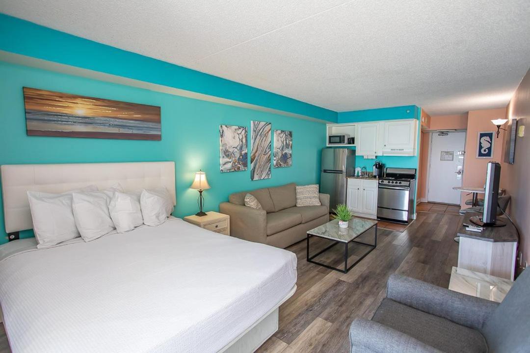 Direct Oceanfront Sea Mist 21105