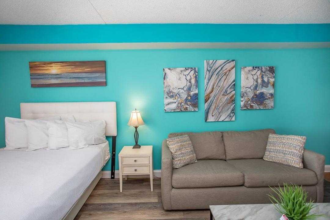 Holiday home Direct Oceanfront Sea Mist 21105 *