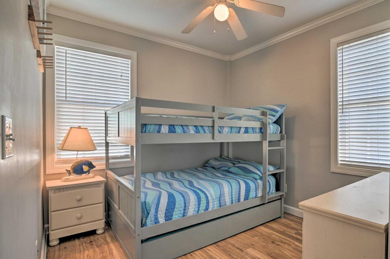 Large With Hot Tub And Pool 500 Ft To The Myrtle Beach