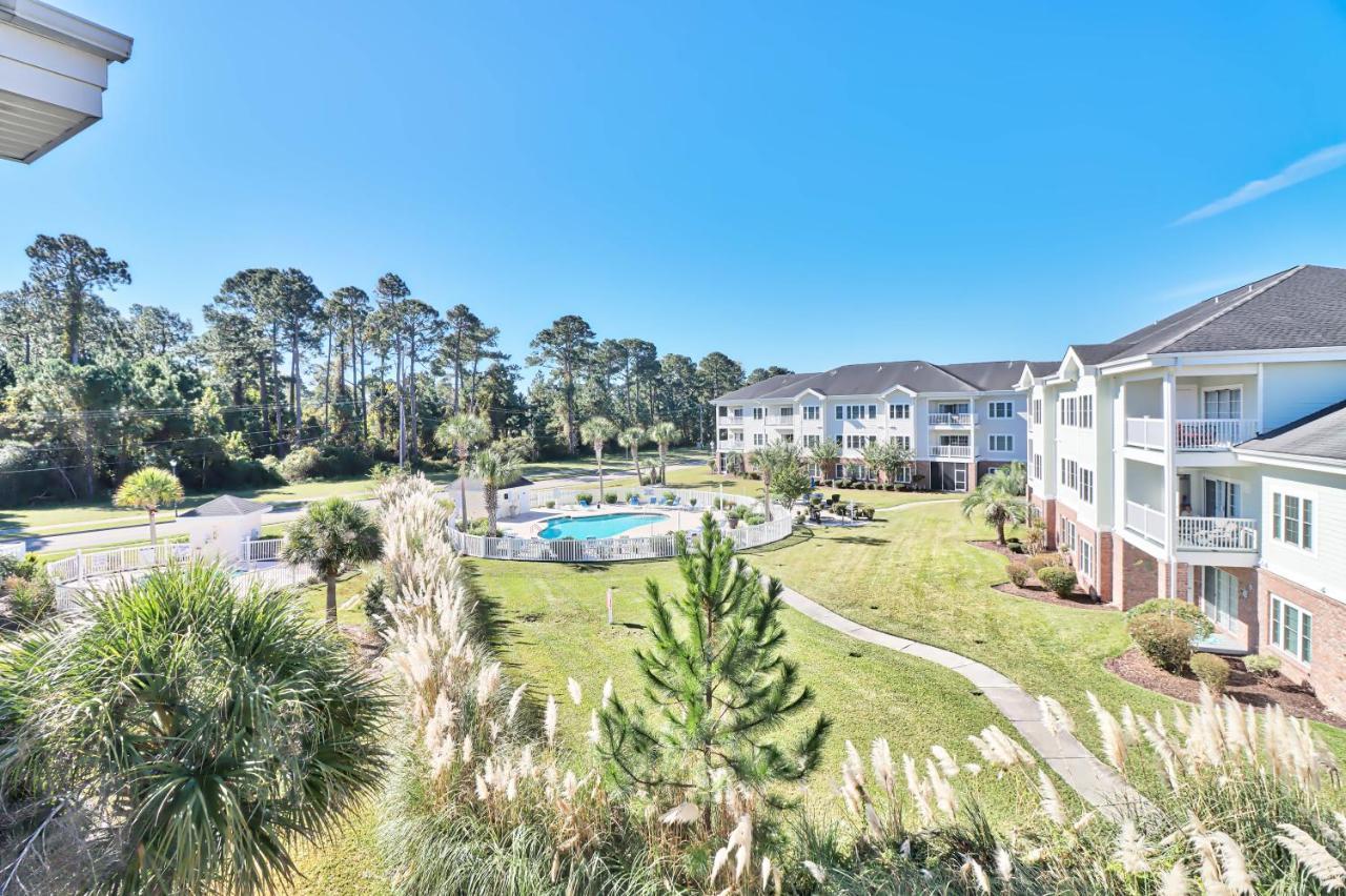 Modern On Golf Course, Pet Friendly! Sleeps-8!