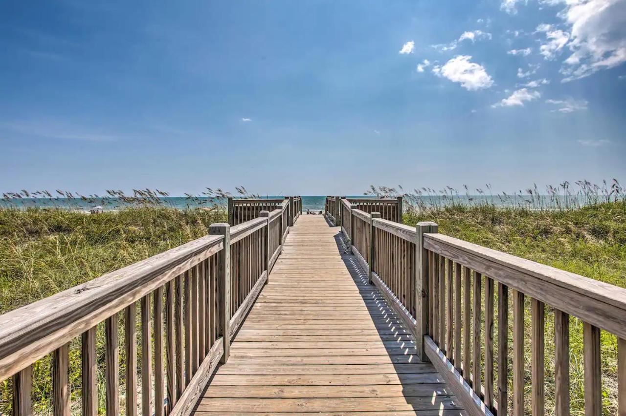 Apartment Modern On Golf Course, Pet Friendly! Sleeps-8! Myrtle Beach