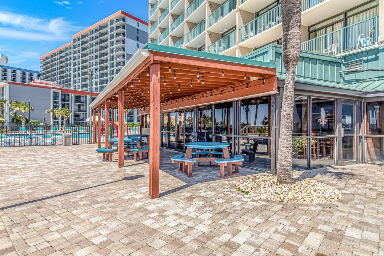 Sleek And Modern Oceanfront - 6th Floor- Dunes 2635 Holiday home