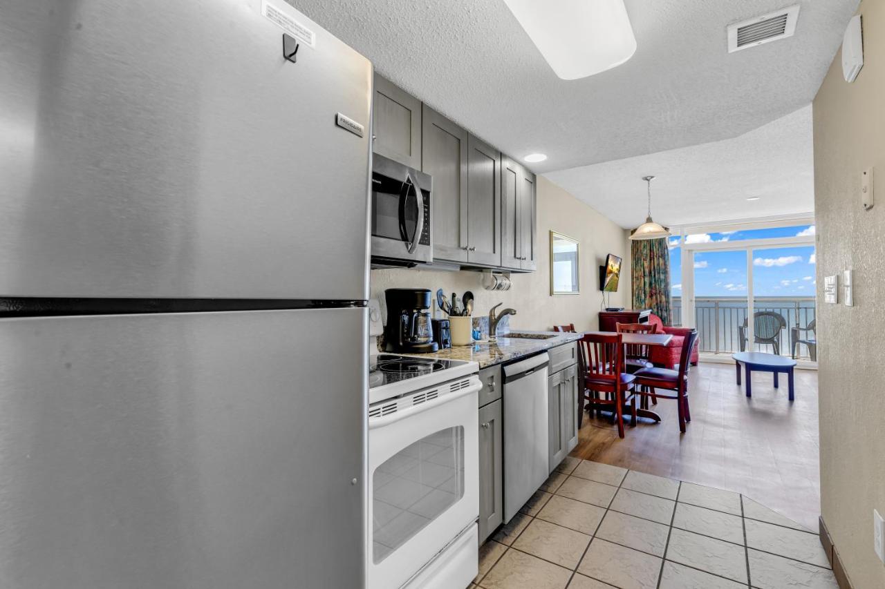 Apartment Beachfront At Atlantica By Hosteeva