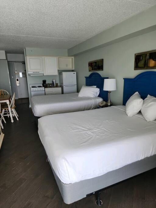 Oceanfront Efficiency T1104 Myrtle Beach