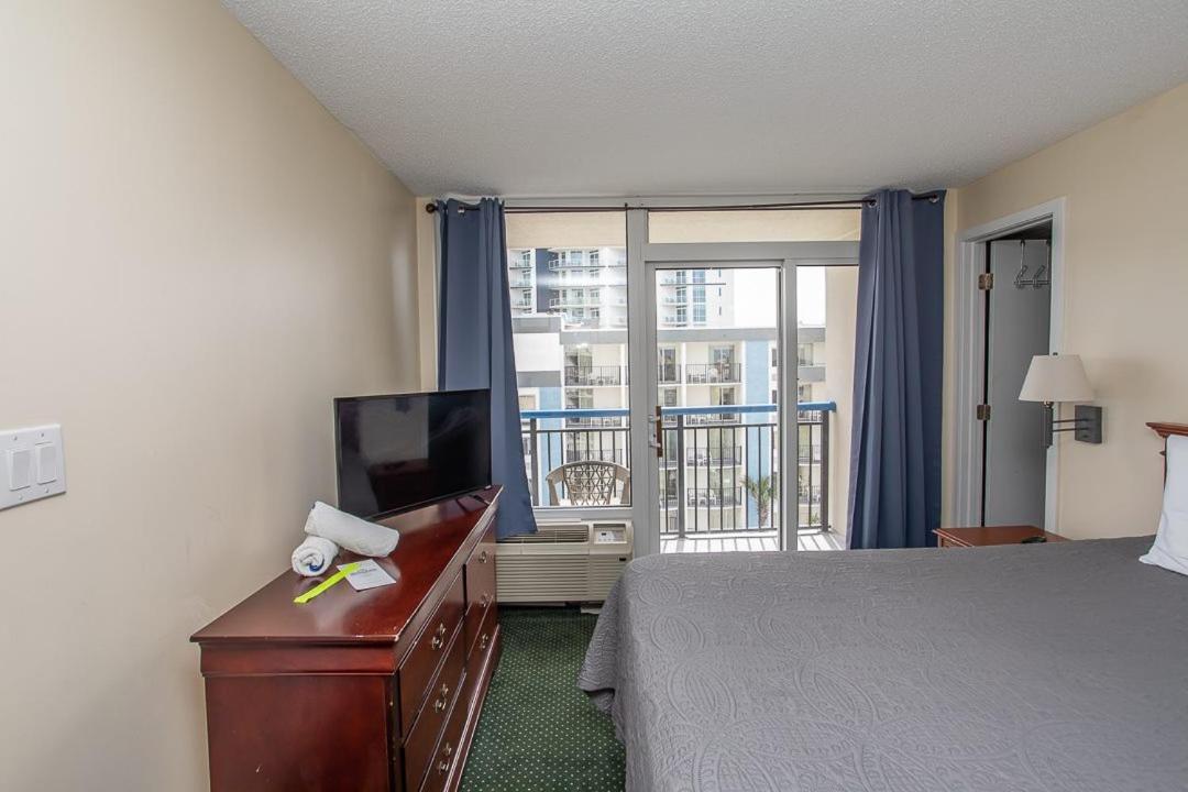 Ocean View King Boardwalk Unit 540 Sleeps 2 Apartment