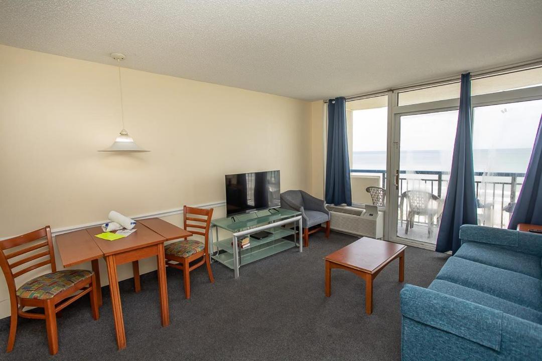 Holiday home Direct Ocean Front 1 Bedroom 2 Bathrooms Boardwalk Unit 539 Sleeps 8