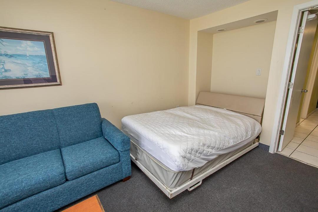 Oceanfront 2 Bedroom 3 Bathroom Unit 539-540 - Sleeps 10