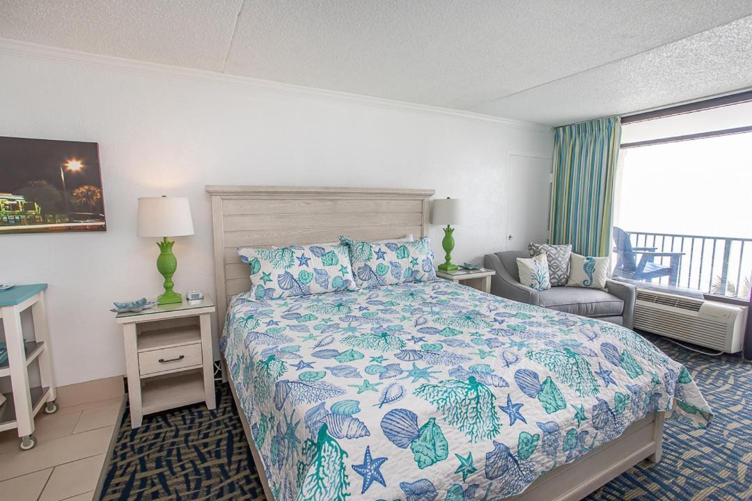 Holiday home Oceanfront Dunes 2434 Perfect Couples Retreat Myrtle Beach