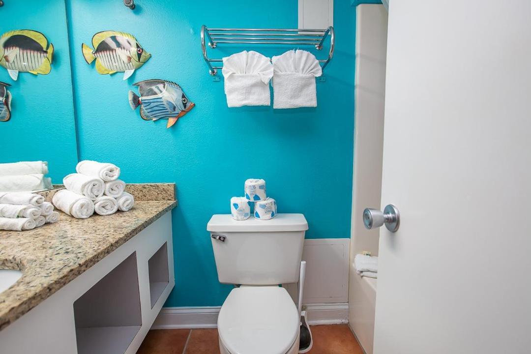 Direct Oceanfront Sea Mist 21105 Holiday home Myrtle Beach