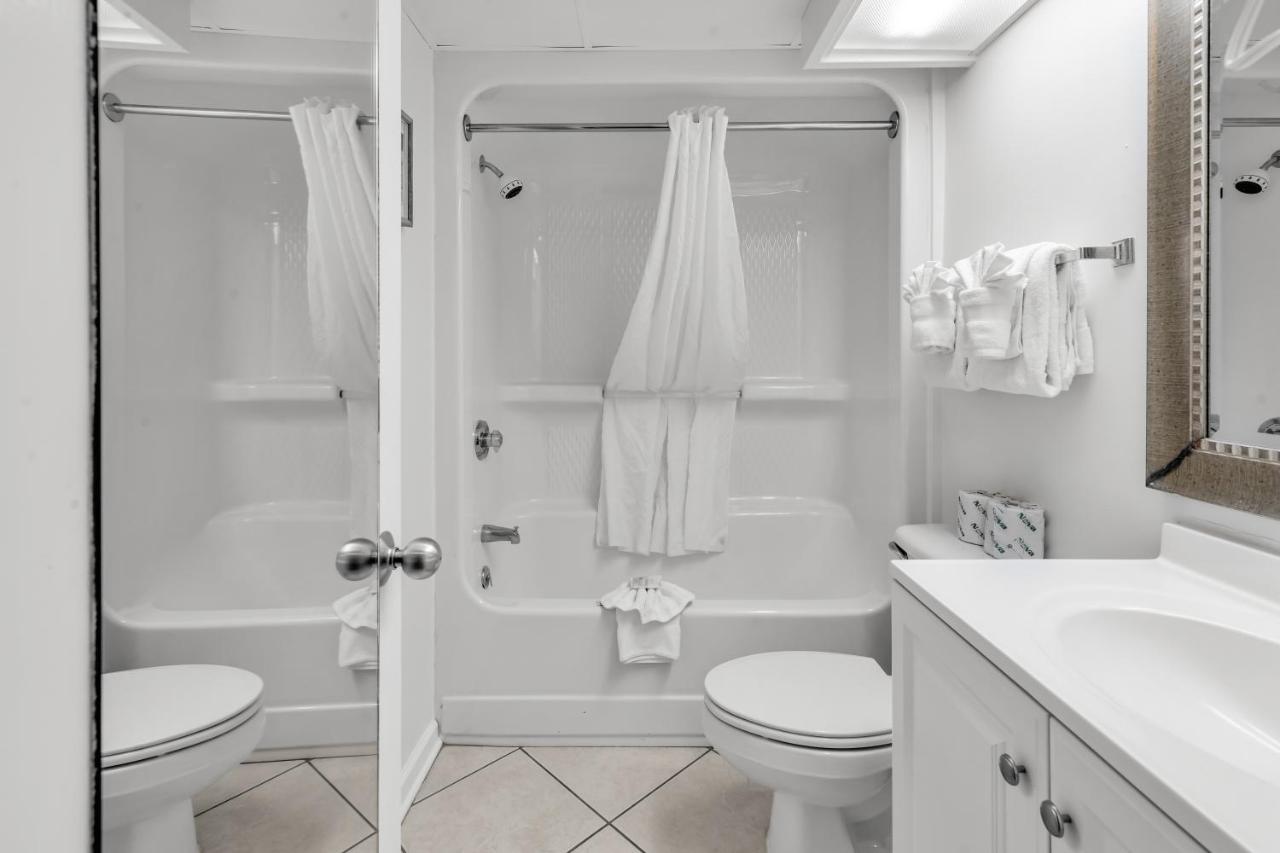 Ocean Front 2br Spacious With King Beds Apartment