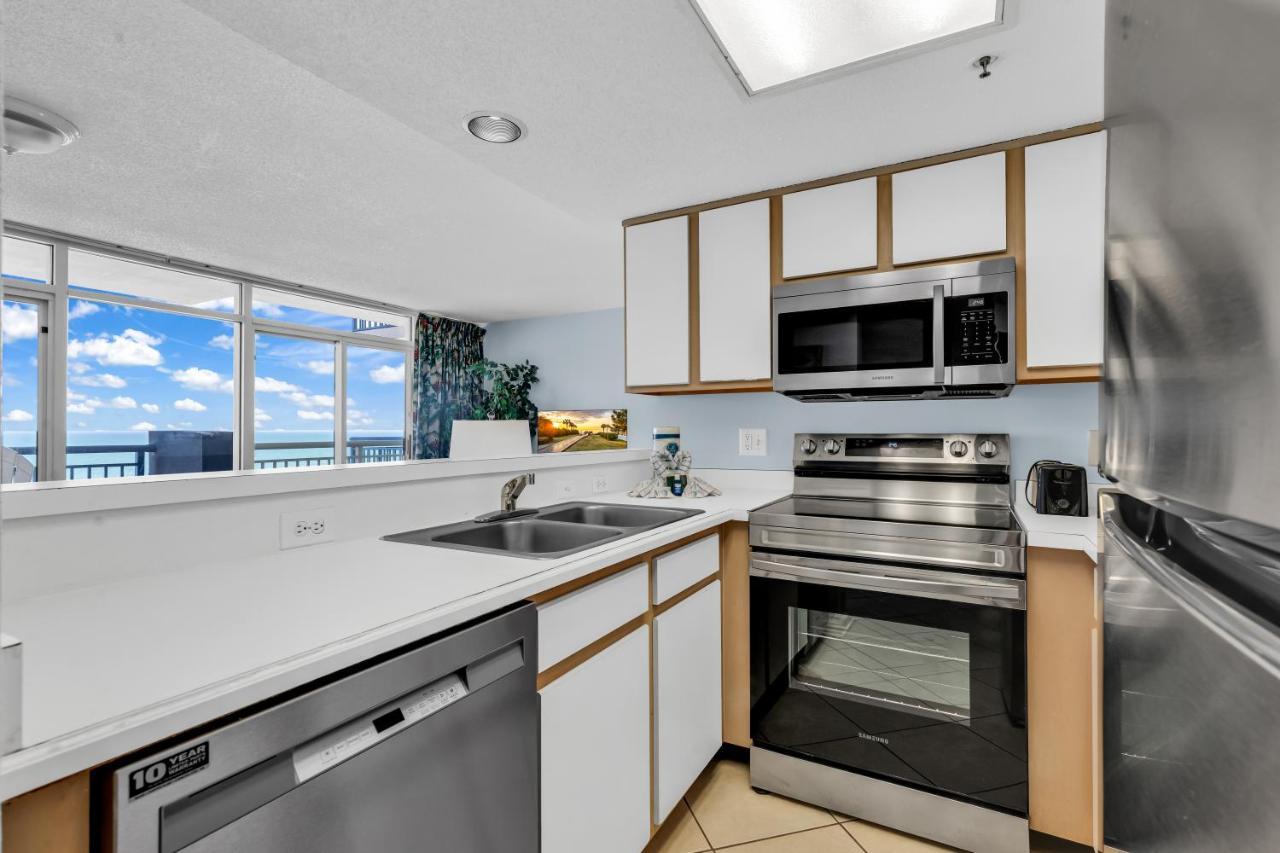 Ocean Front 2br Spacious With King Beds