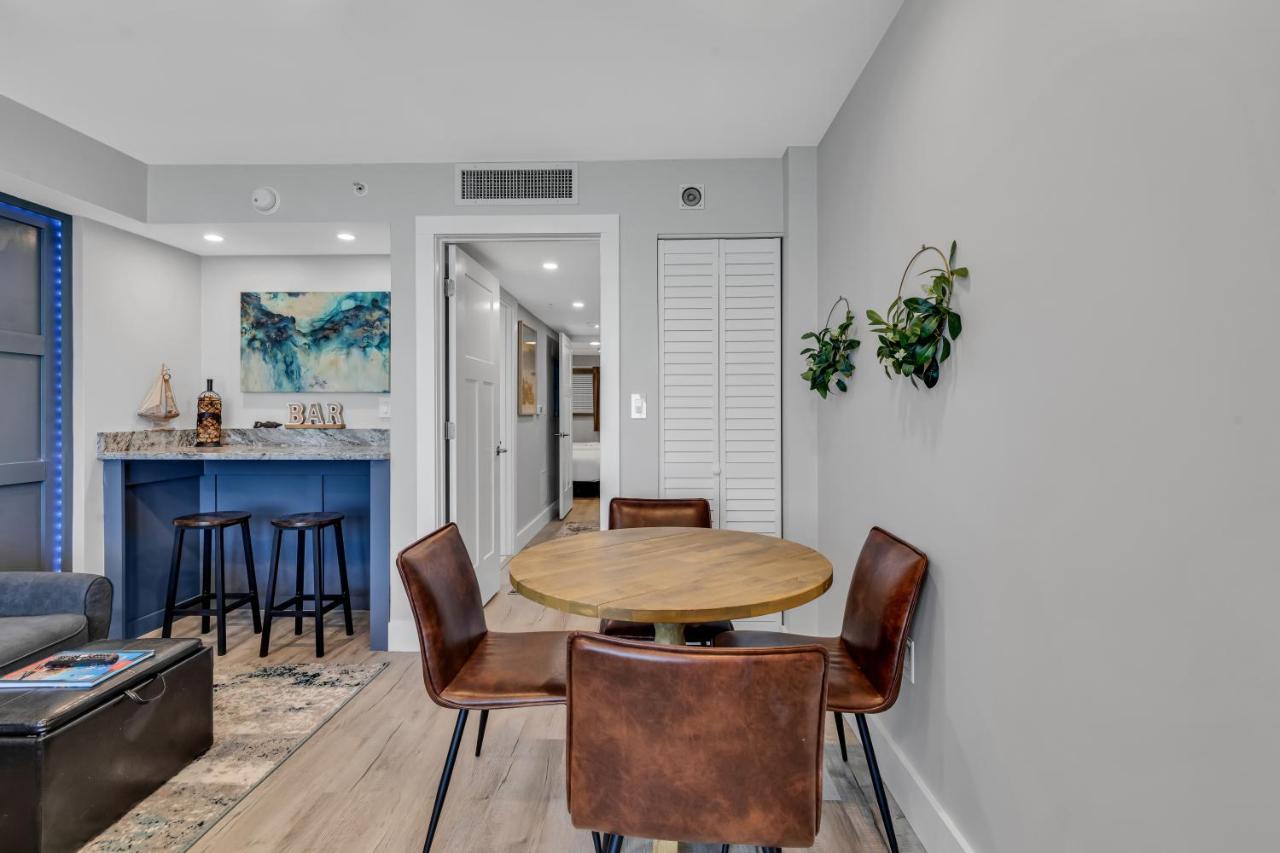 Apartment Breakers Tower 1br Oceanfront