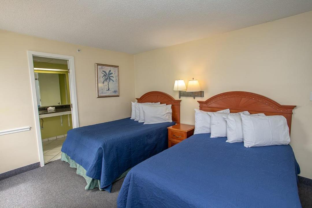 Oceanfront 2 Bedroom 3 Bathroom Unit 539-540 - Sleeps 10 Holiday home *