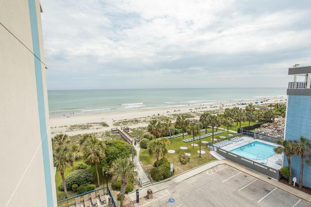 Oceanfront 2 Bedroom 3 Bathroom Unit 539-540 - Sleeps 10 *