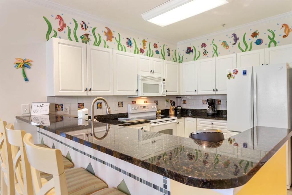 New! Gated Community, Pools, Gym, Beach @ Ocean Keyes #1721 Apartment