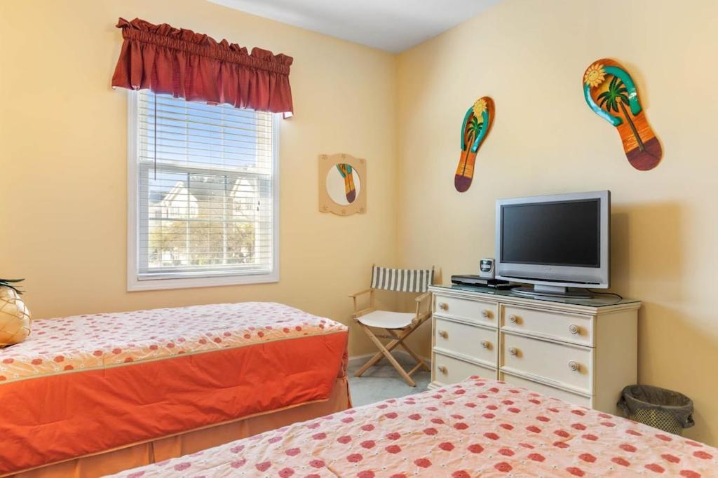 New! Gated Community, Pools, Gym, Beach @ Ocean Keyes #1721 Apartment *