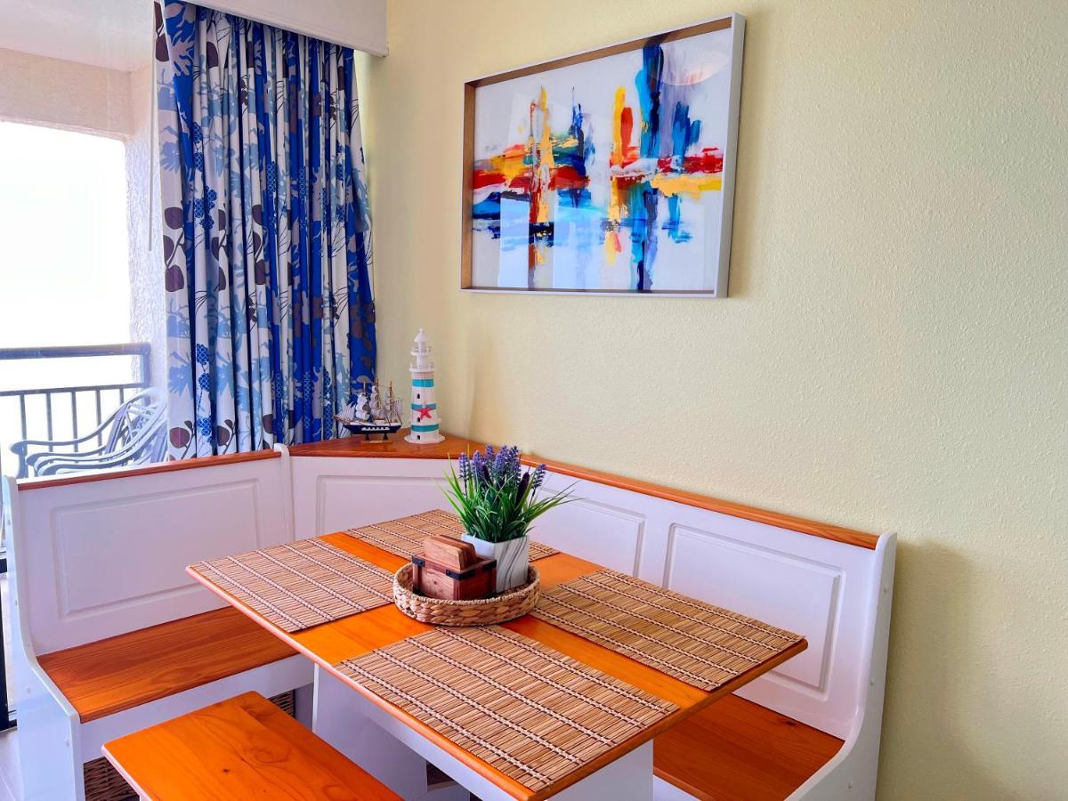 Apartment New ! Unique Oceanfront At Ocean Reef Resort-free Parking - Amazing Pools