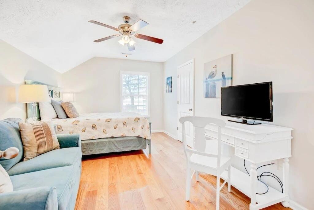 Apartment Sweet By The Amazing 370 *