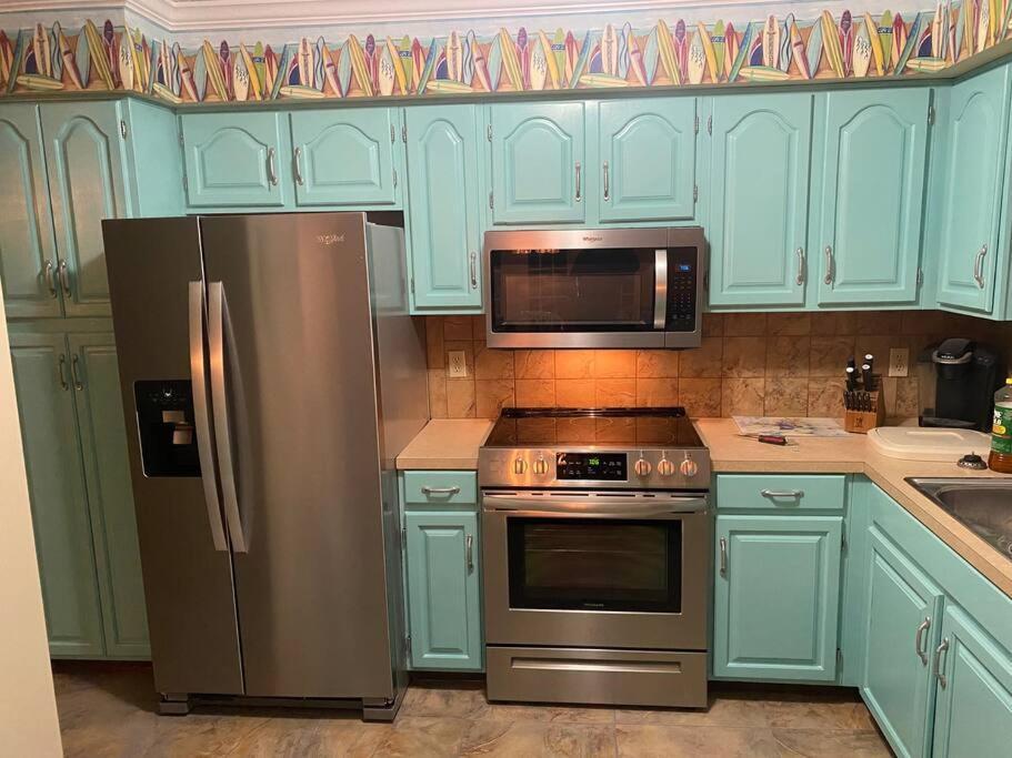 Breeze 3, Pet Friendly, Walking Distance To Atlantic Ocean Free Parking * Myrtle Beach