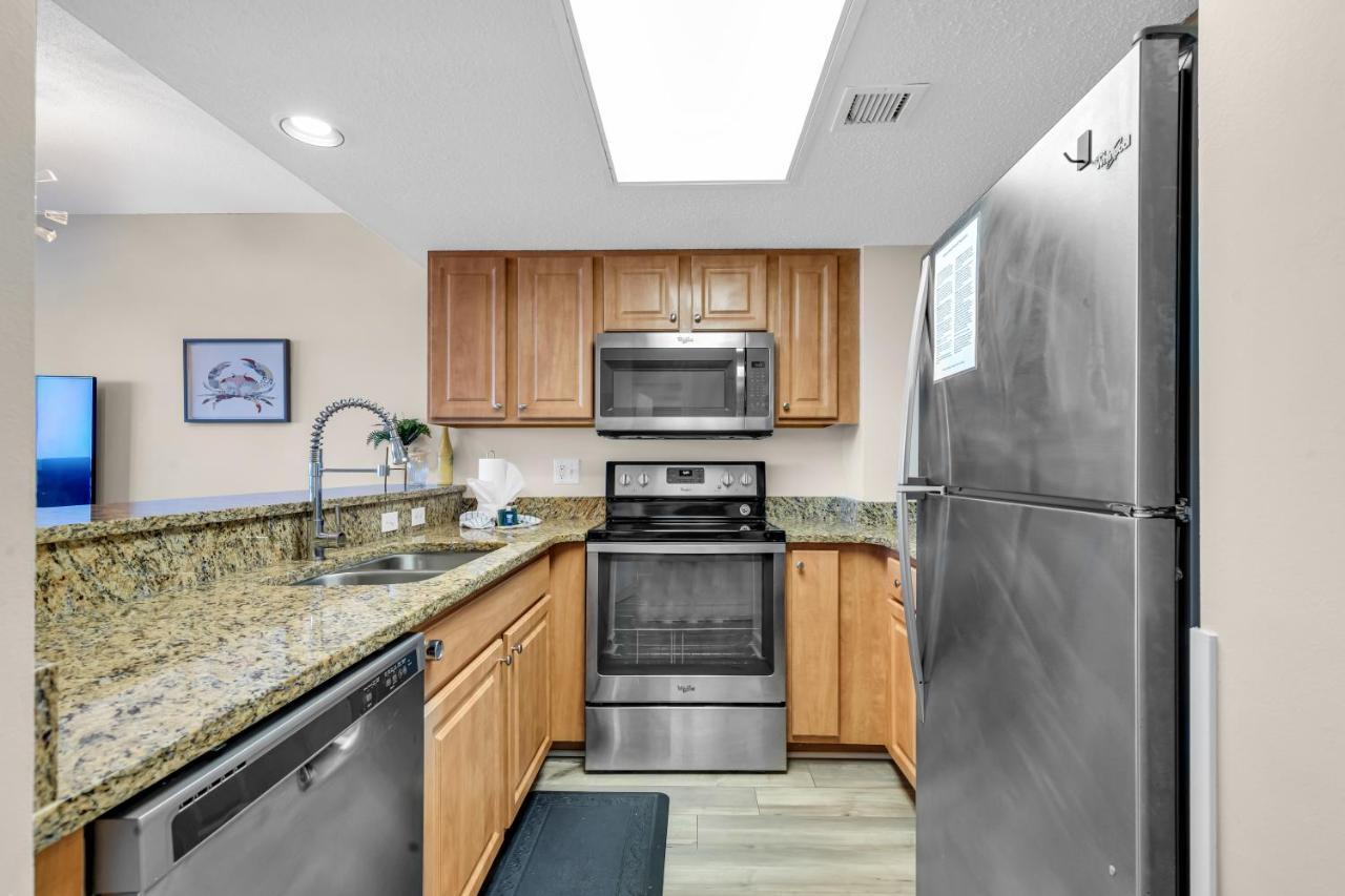 Apartment Beachfront In Atlantica With Pool Myrtle Beach