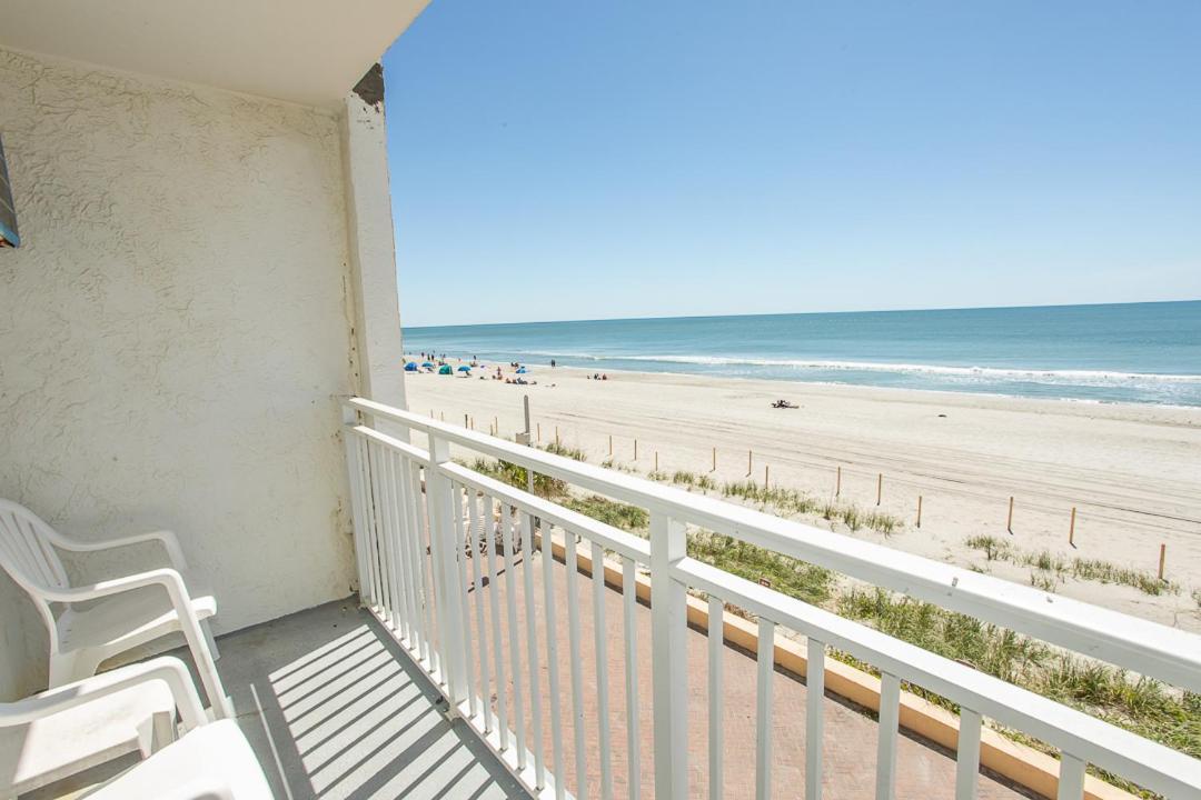 Recently Updated Oceanfront Studio- Sea Mist 20306