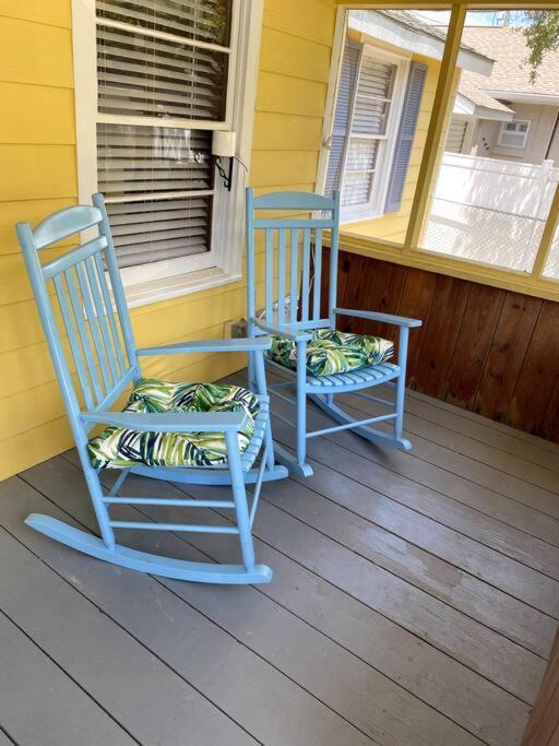 Apartment Cottage/king Br/walk2beach/golf Cart Option