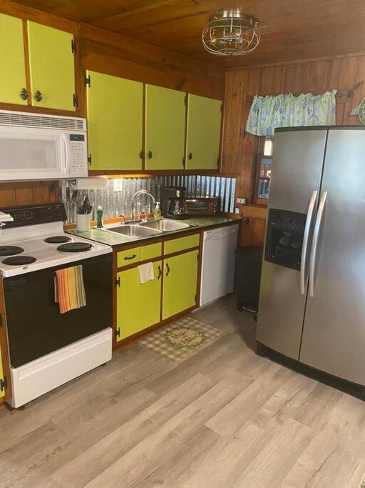 Cottage/king Br/walk2beach/golf Cart Option