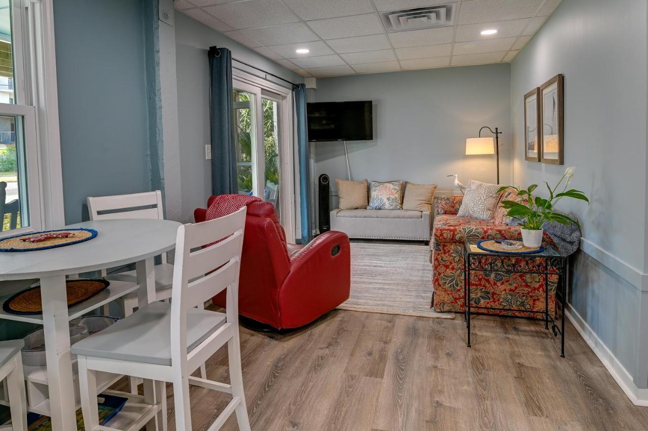 Below Deck House Walk To The Ocean! * Myrtle Beach